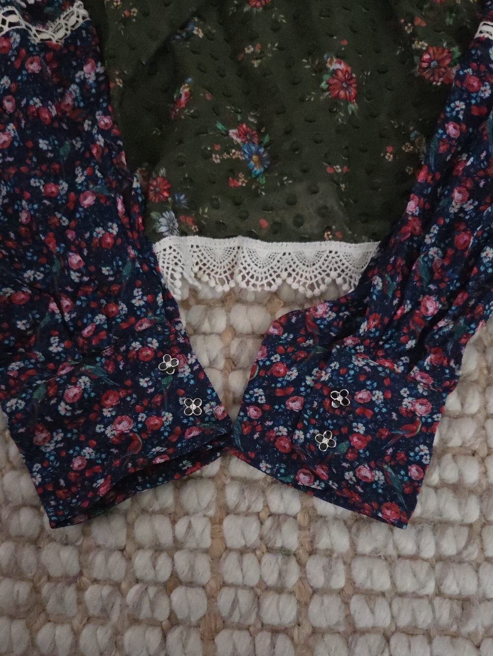 Farm Rio Lace Bib Ruffle Blouse - Picture 8 of 9